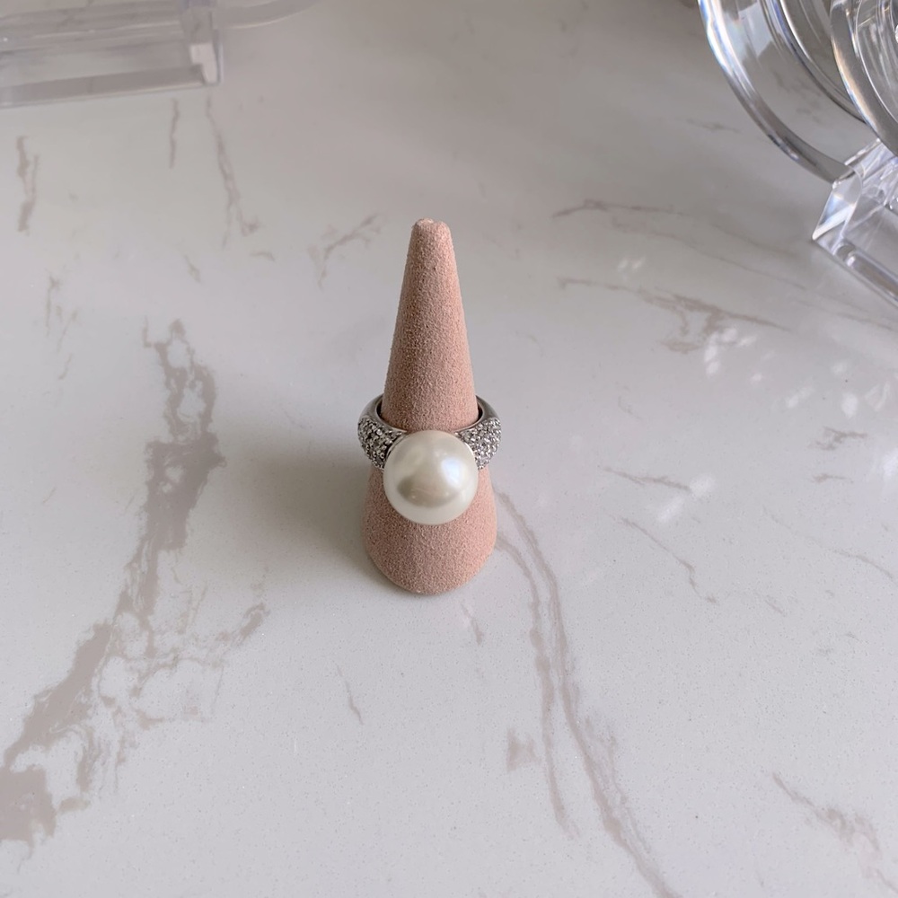 Sterling silver & Faux Pearl Ring